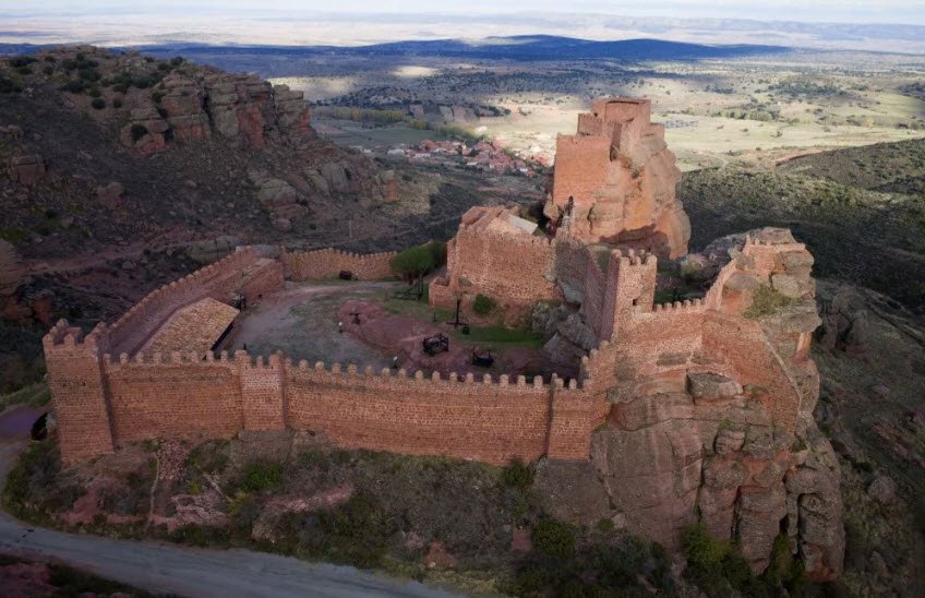 Castillo de Peracense, Spain